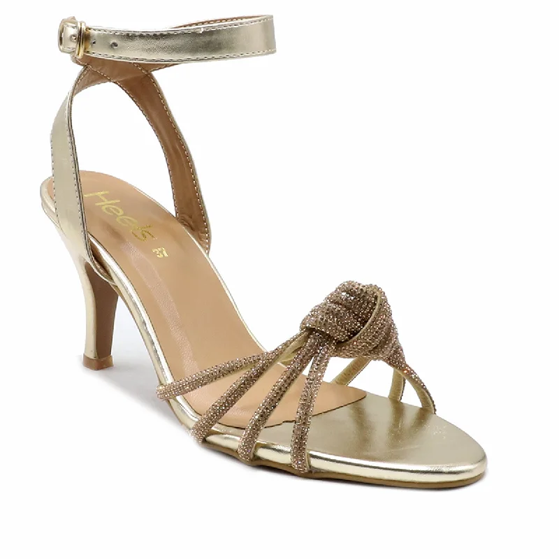 Chic and stylish women's shoes for garden partiesGolden Fancy Sandal 066712