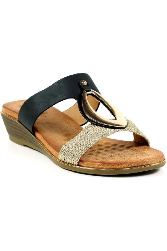 Chic and stylish women's shoes for fashion-conscious womenLunar wedge sandals JLH434 Porto in Black