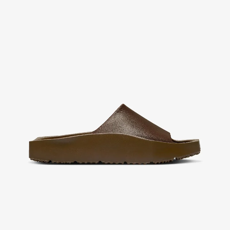 Flattering and stylish women's shoes for wide feetJordan | WMN'S HEX  { CACAO WOW/CACAO WOW