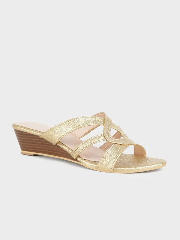 Versatile and stylish women's shoes for all occasions and seasonsWomens "DYLAN" Casual Wedge Sandals