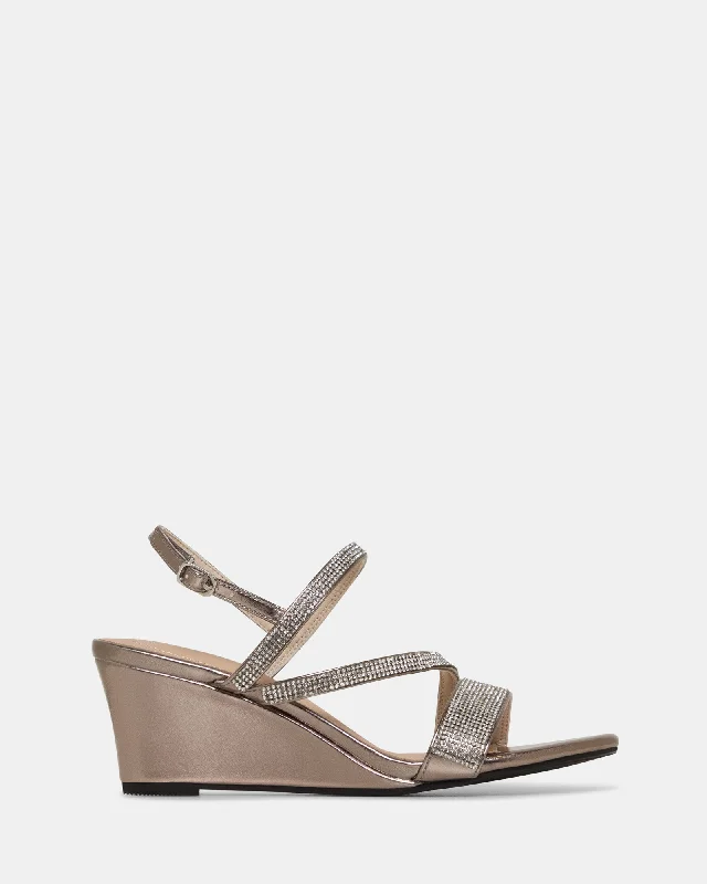 Bold and colorful women's shoes for making a statementBanded Pewter