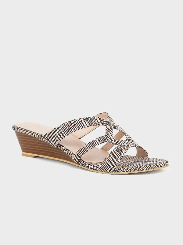 Durable and stylish women's shoes for active lifestylesWomens "DYLAN" Casual Wedge Sandals