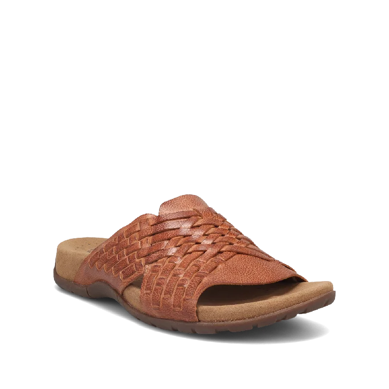 Elegant and sophisticated women's shoes for elegant eveningsGuru