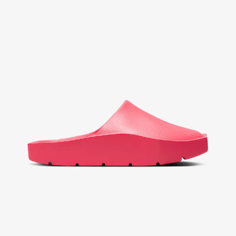 Stylish and comfortable women's shoes for long flightsJordan | WMN'S HEX MULE  { SEA CORAL/SEA CORAL