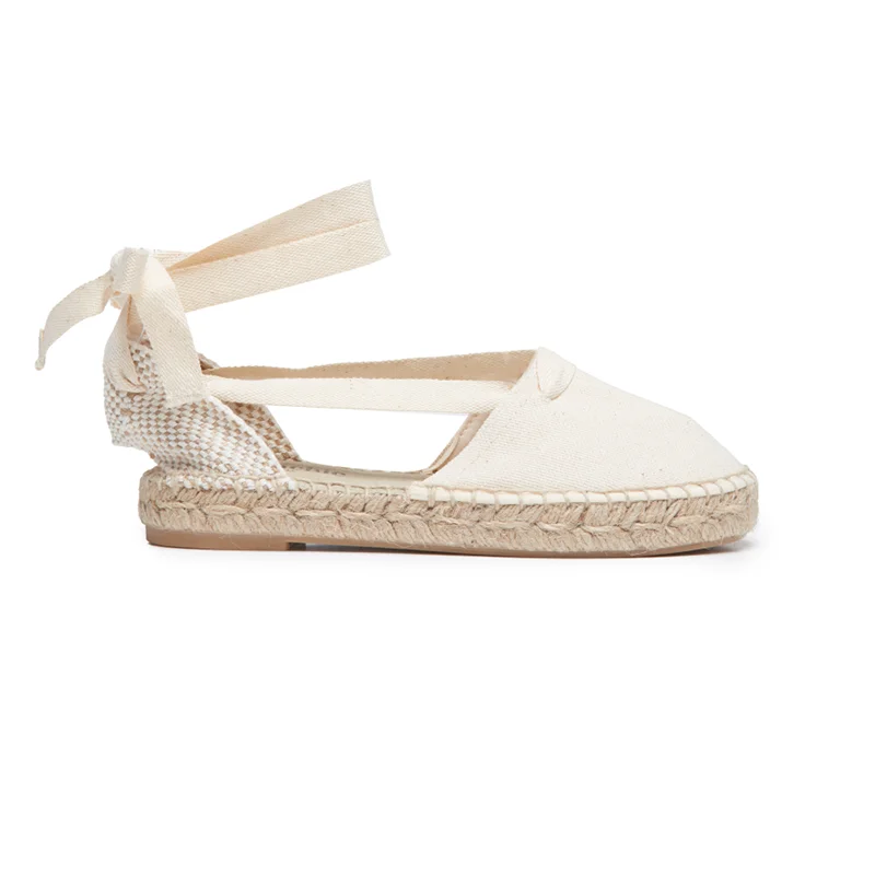 Fashion-forward and trendy women's shoe stylesMaru Cream