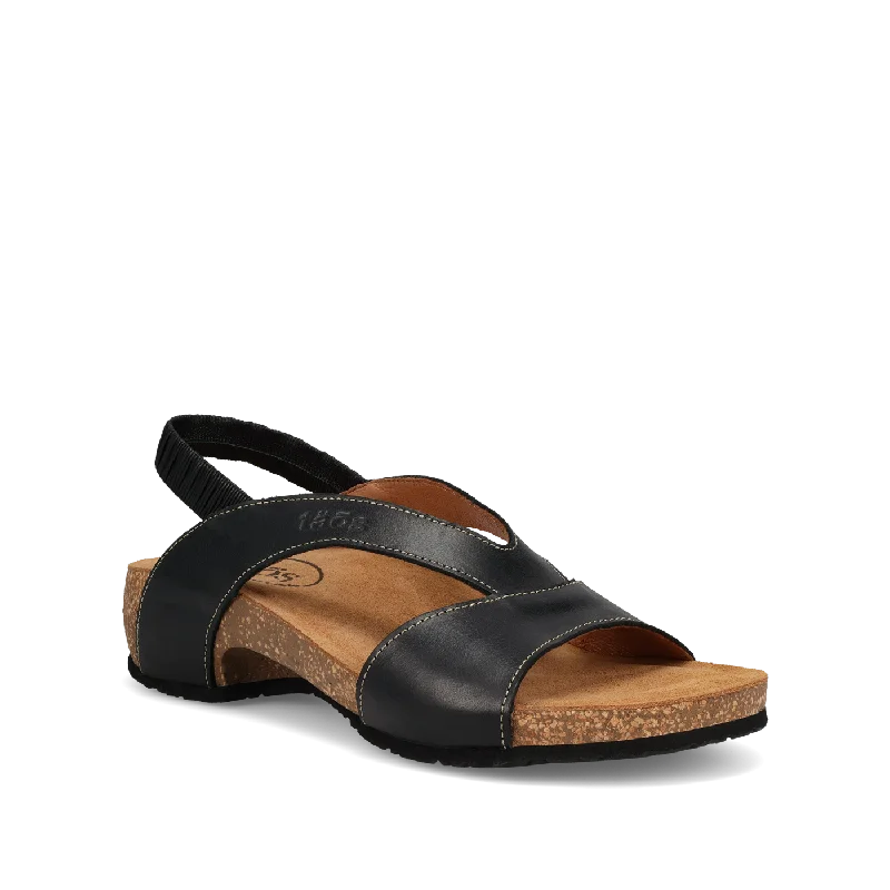 Bold and statement-making women's shoes for the bold and beautifulVenture