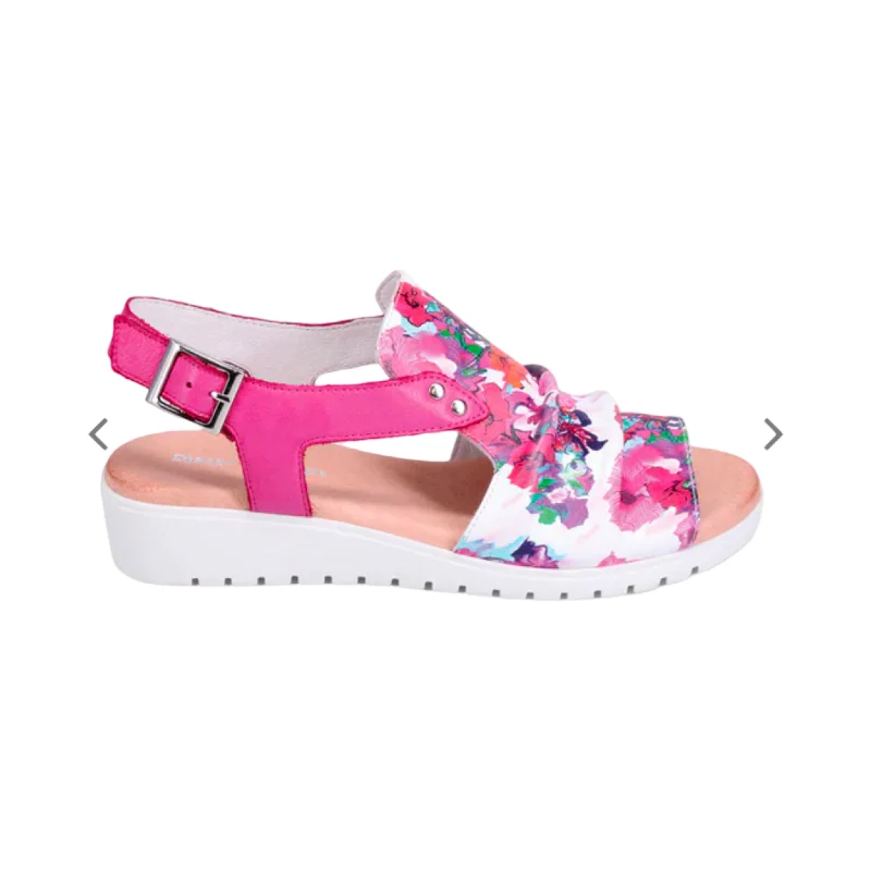 Versatile and stylish women's shoes for everyday chicDJANGO & JULIETTE MADIS