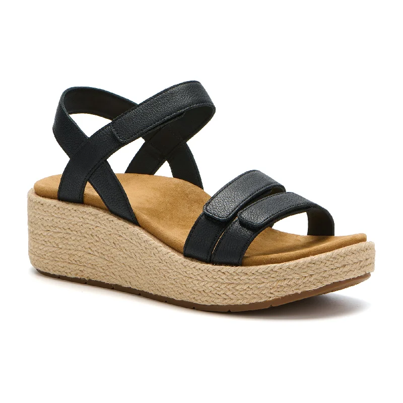Comfy and stylish women's shoes for everyday casual wearSolstice Strap