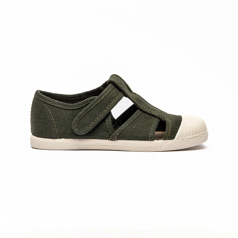 Chic and stylish women's shoes for fashion-conscious womenMarly Green