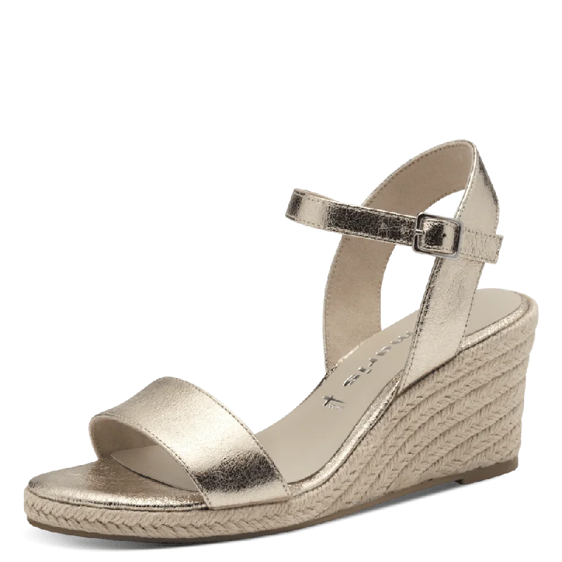 Comfy and stylish women's shoes for everyday comfortTamaris 28300