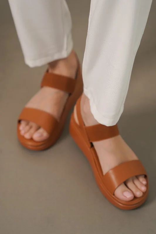 Stunning and eye-catching women's footwearLIVE WELL MAMA SANDALS
