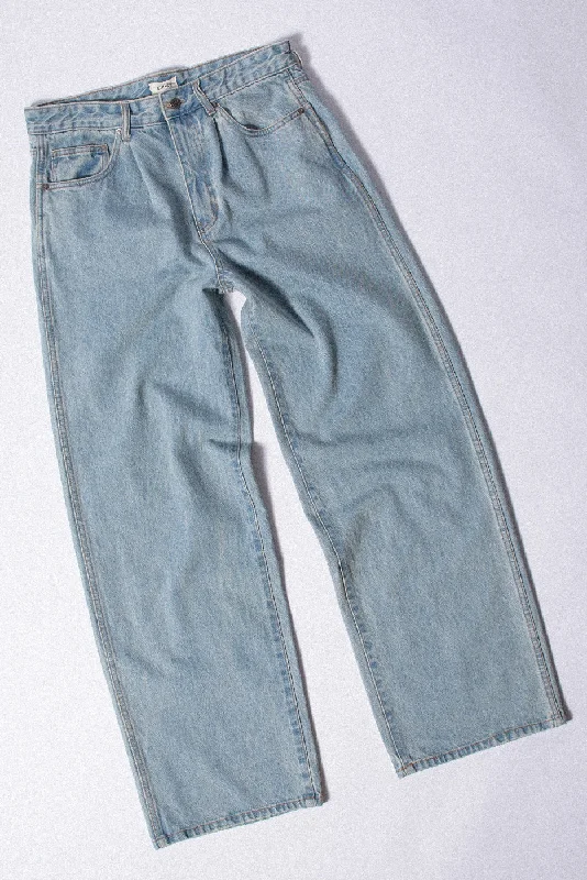 BAGGY PLEATED DENIM