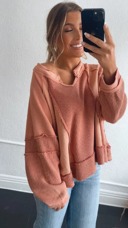 POL: All Day Distressed Waffle Knit Top, Brick