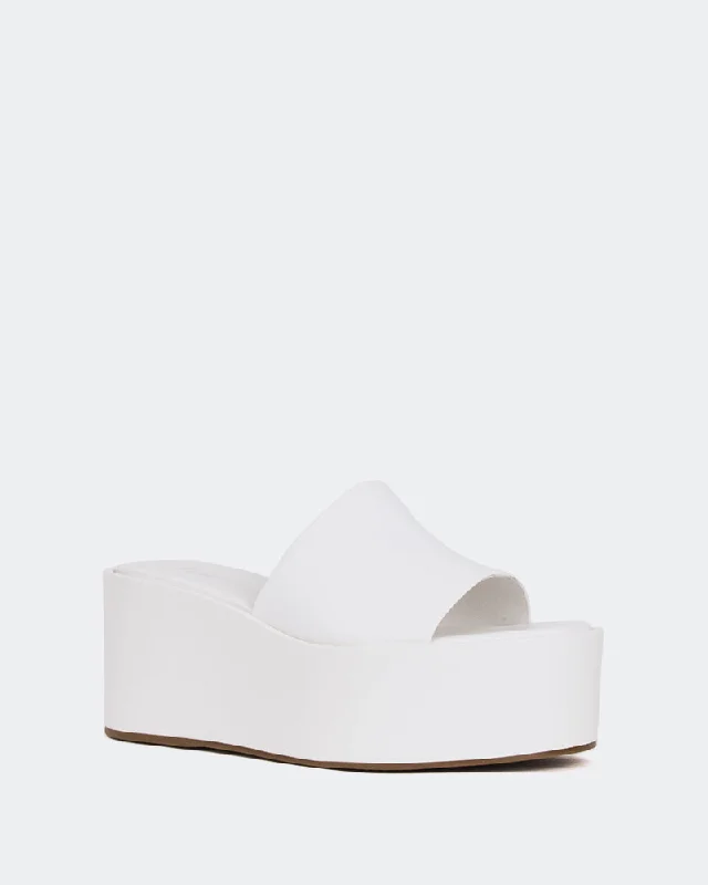 Cathedral, White Leather/Cuir Blanc