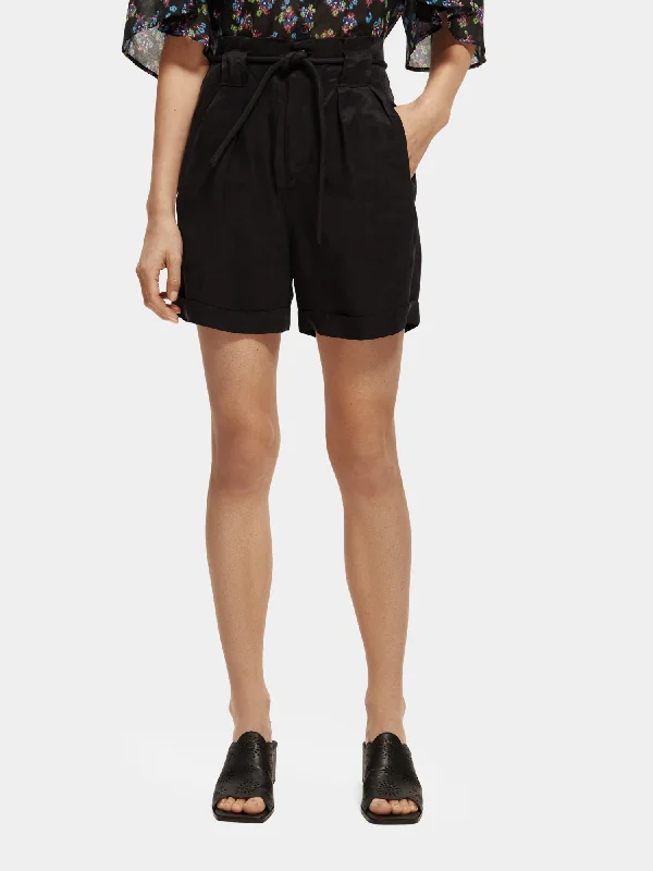 High-rise belted shorts