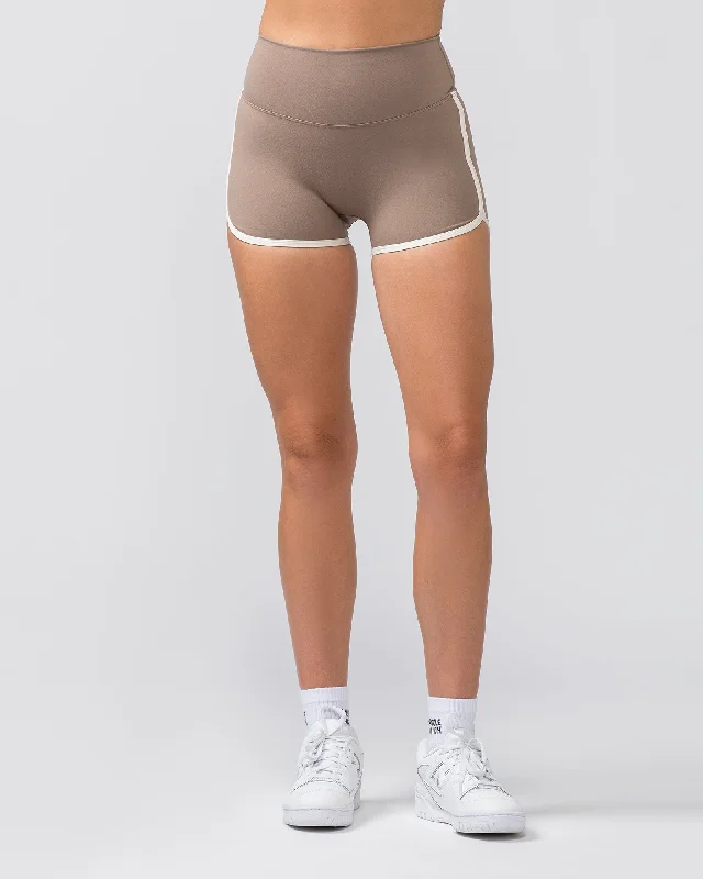 Retro Everyday Shorty Shorts - Mushroom