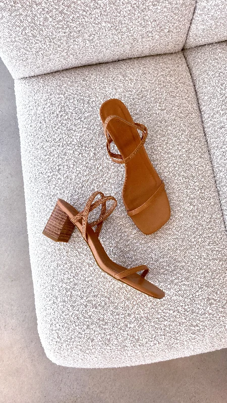 Exotic and bold women's shoe designsBalton Mule - Sugar Brown / Natural