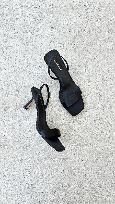 Effortlessly stylish women's shoe choicesEmerson Heel - Black Satin
