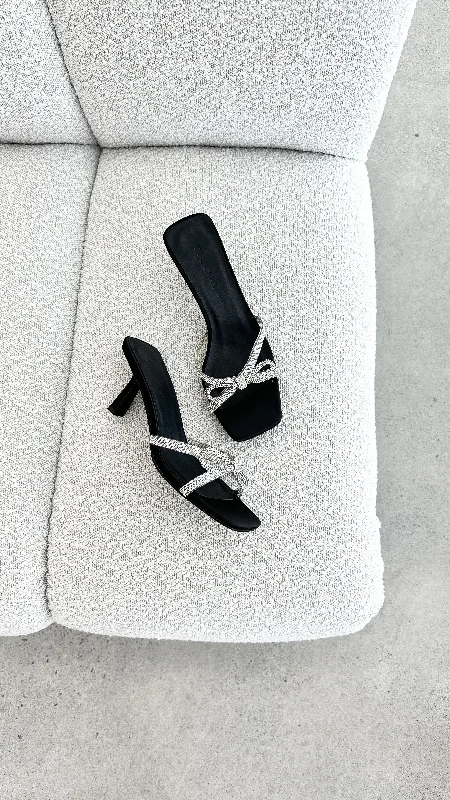 Chic and trendy women's shoes for the officeFabia Heel - Black Satin Diamante