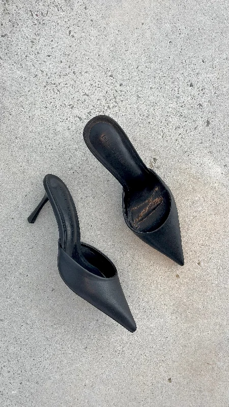 Elegant and classic women's shoes for bridal partiesXayden Heel - Black