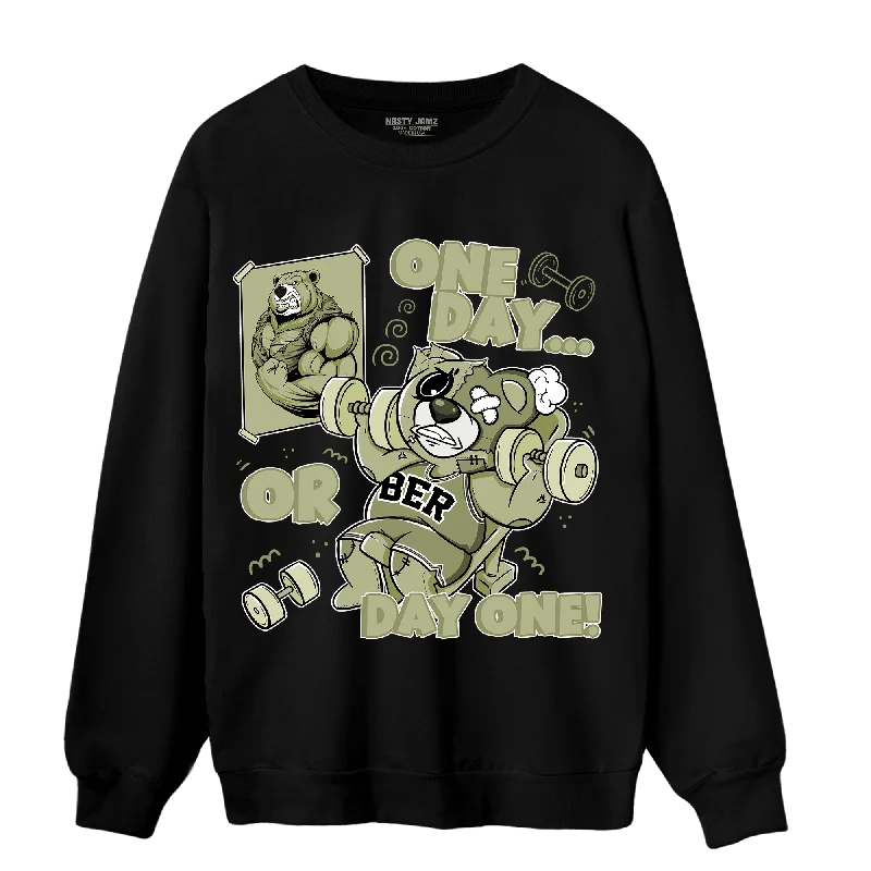 Chic and versatile women's footwearNastyJamz Yeezy Slide Resin Sweatshirt Match BER Gymmer