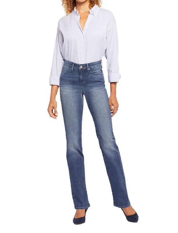 Versatile and adaptable women's shoes for every occasionBarbara Bootcut 36" Jeans In Landslide