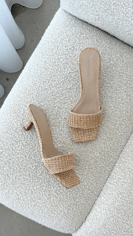 Bold and statement-making women's shoes for the bold and beautifulOlga Heel - Natural Raffia