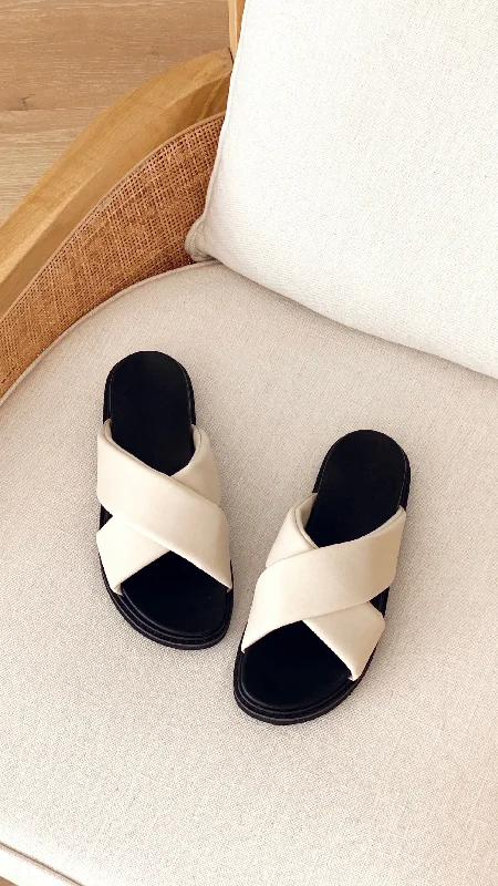 Stunning and eye-catching women's footwearZetland Slide - Plaster