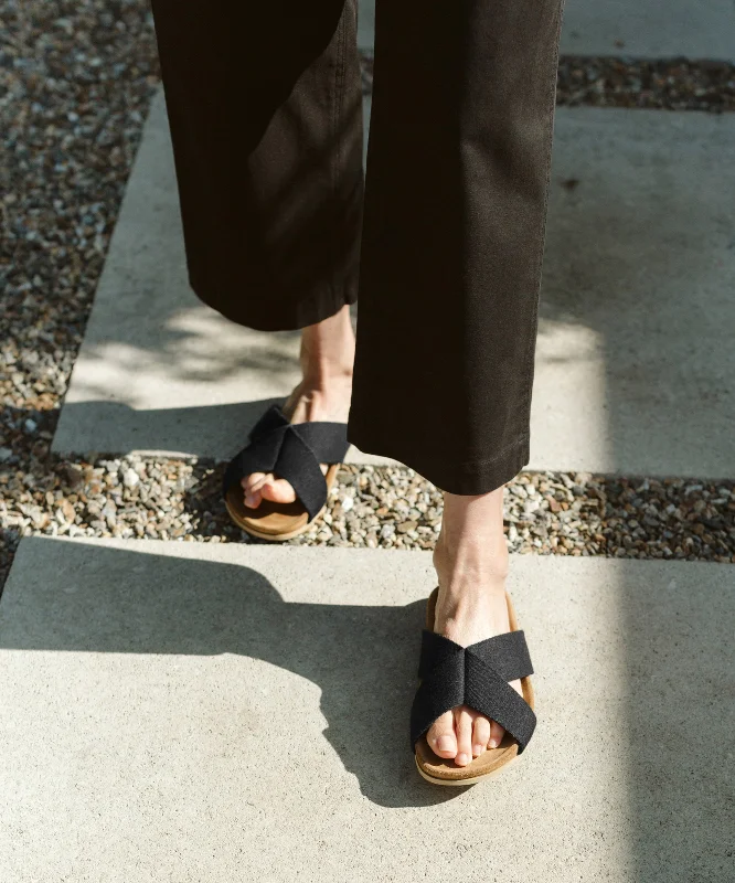Luxurious and comfortable women's shoe options for special occasionsCotton Crossover Sandal