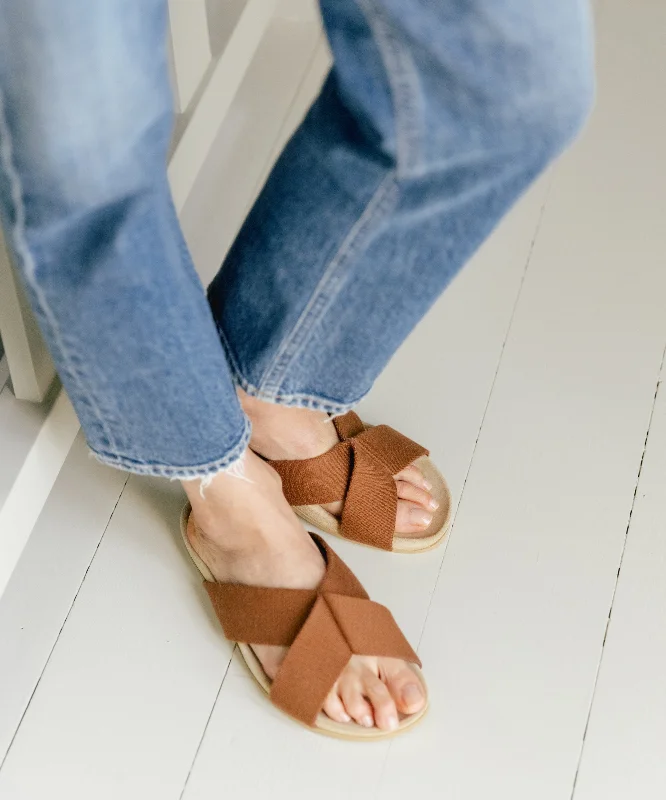 Elegant and classic women's shoes for bridal partiesCotton Crossover Sandal