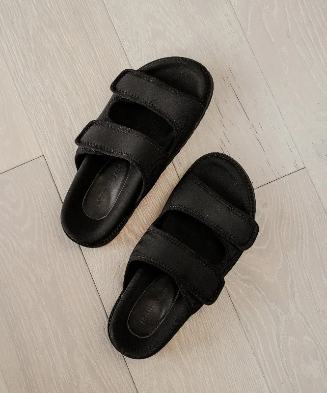 Comfy and stylish women's shoes for flat feetNeoprene Hutton Slide Sandal