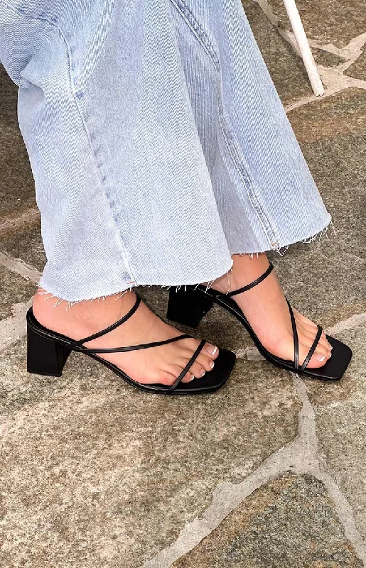 Stylish and comfortable women's shoes for long flightsBillini Yazmin 2.0 Black Heels