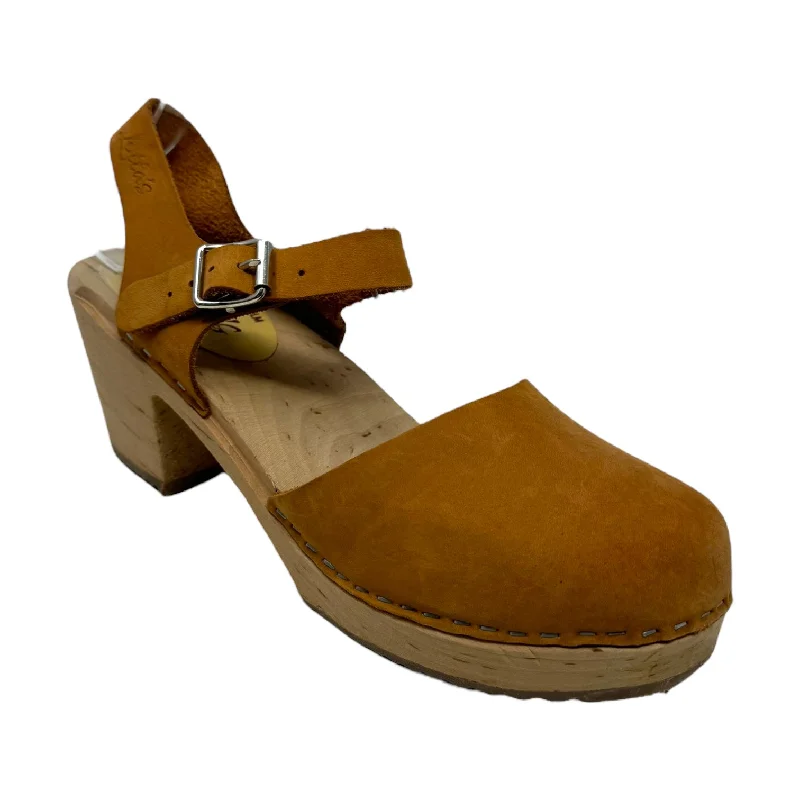 Versatile and chic women's shoes for everyday eleganceHighwood Leather Clog Sandals Heels Block By Lotta’s In Brown, Size: 11