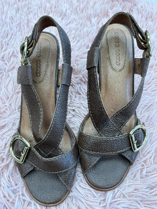 Exotic and bold women's shoe designsSandals Heels Block By Corso Cosmo In Brown, Size: 8