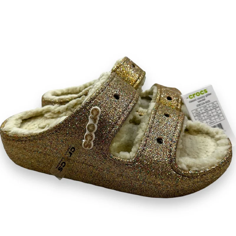 Timeless and elegant women's shoe classicsSandals Heels Block By Crocs In Gold, Size: 8