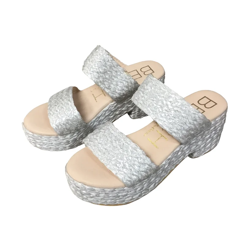 Comfortable yet fashionable women's shoesSandals Heels Block By Matisse In White, Size: 7