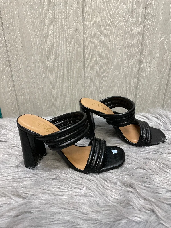 Elegant and sophisticated women's shoes for opera nightsSandals Heels Block By Rouge In Black, Size: 7
