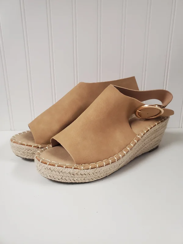 Stylish and supportive women's shoes for plantar fasciitisSandals Heels Wedge By Catherine Malandrino In Tan, Size: 8.5