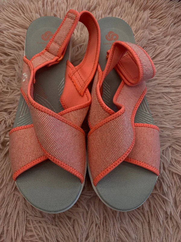 Bold and striking women's shoe fashionsSandals Heels Wedge By Clarks In Coral, Size: 12