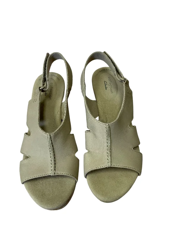 Bold and statement-making women's shoes for the bold and beautifulSandals Heels Wedge By Clarks In Tan, Size: 7.5