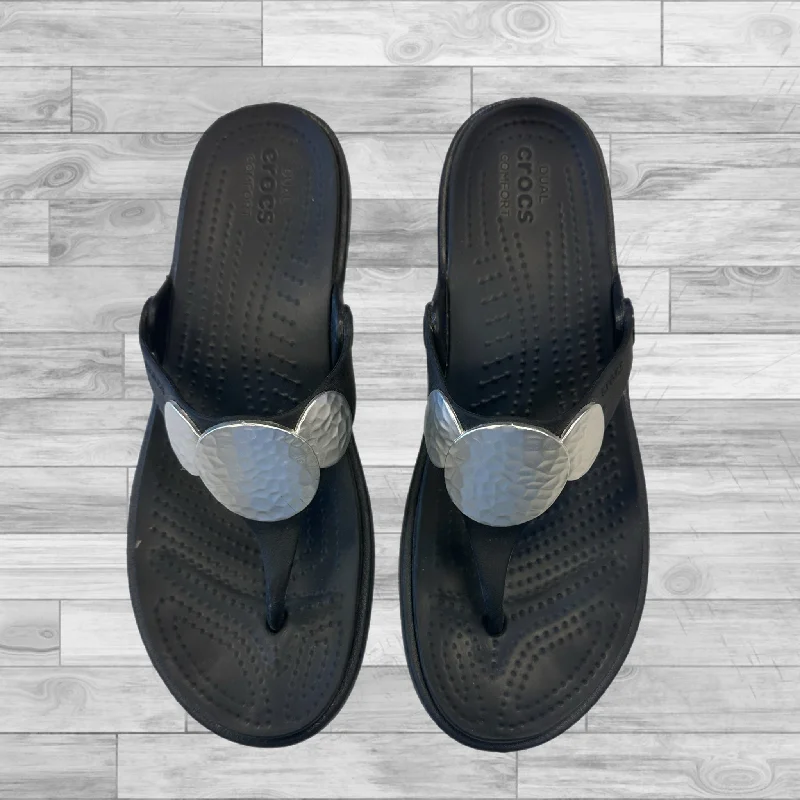 Chic and sophisticated women's footwear for workSandals Heels Wedge By Crocs In Black, Size: 8