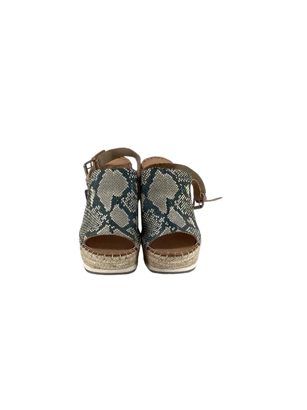 Effortlessly stylish women's shoe choicesSandals Heels Wedge By Dolce Vita In Snakeskin Print, Size: 9