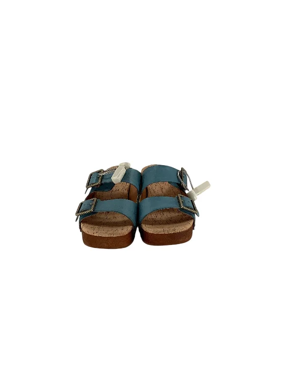 Flattering and stylish women's shoes for wide feetSandals Heels Wedge By Kork Ease In Blue, Size: 7