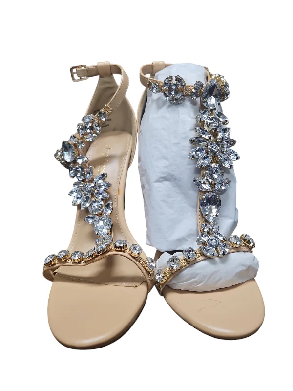 Chic and stylish women's shoes for garden partiesSandals Heels Wedge By Shoedazzle In Tan, Size: 9
