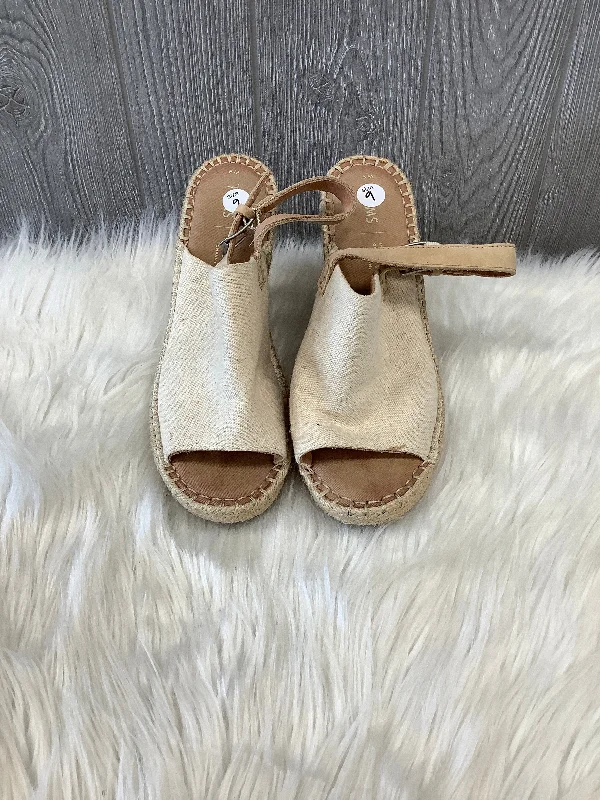 Durable and reliable women's shoesSandals Heels Wedge By Toms In Tan, Size: 9