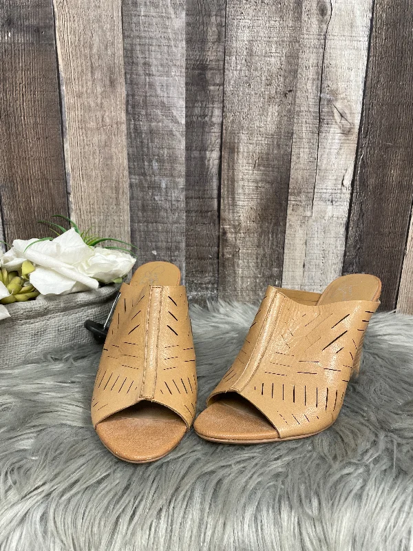 Chic and stylish women's shoes for garden partiesSandals Heels Block By Cme In Brown, Size: 10