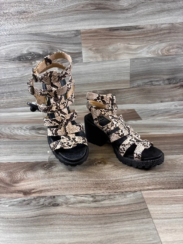Elegant and sophisticated women's shoes for dinner datesSandals Heels Block By Dirty Laundry In Snakeskin Print, Size: 8.5