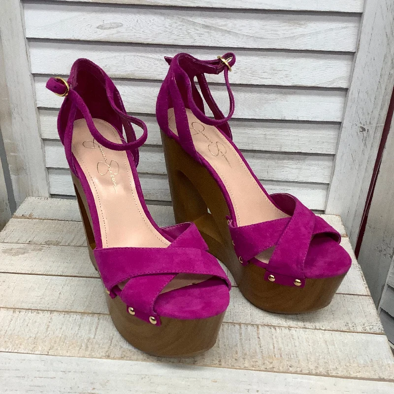 Comfy and casual women's shoes for the weekendSandals Heels Block By Jessica Simpson  Size: 8.5