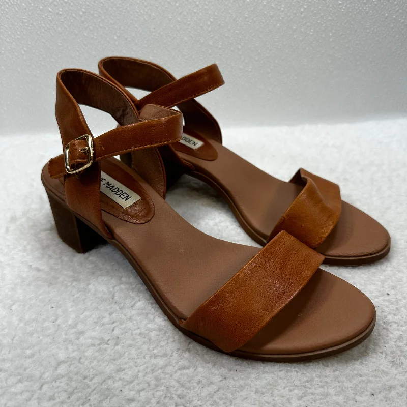 Stylish and affordable women's shoesSandals Heels Block By Steve Madden In Camel, Size: 8.5