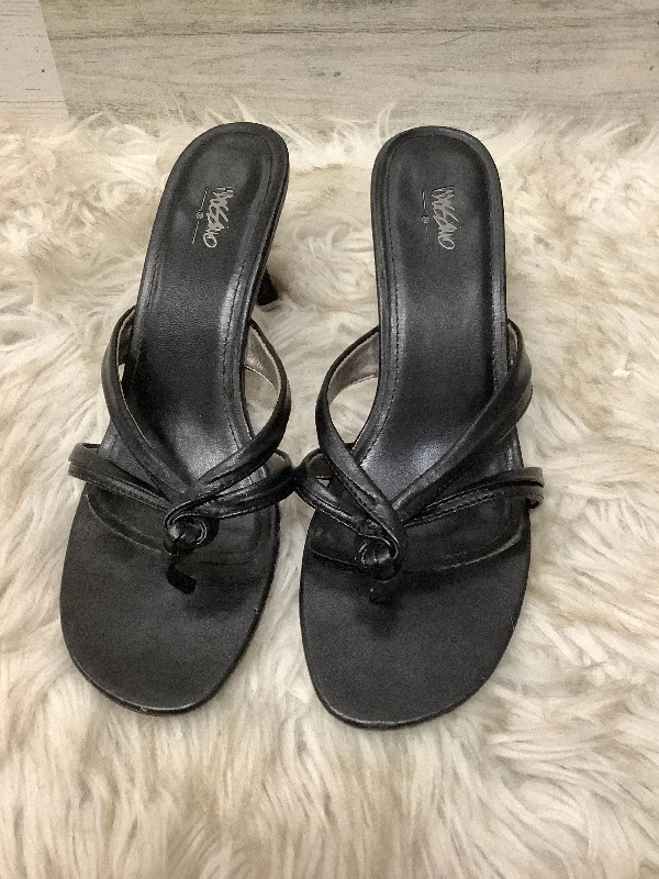 Warm and cozy women's shoes for winterSandals Heels Stiletto By Mossimo  Size: 7.5